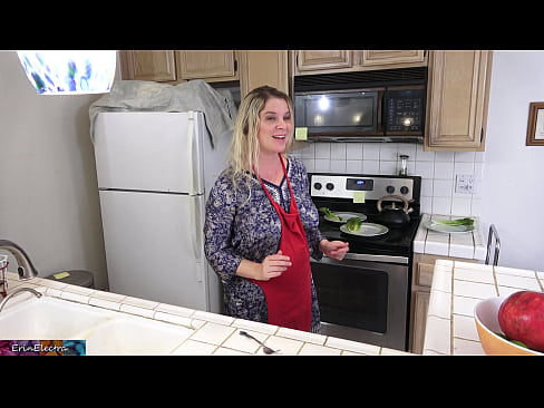 ❤️ Stepmom milking him in the kitchen before his date Sex video at en-us.nastypornpics-com.ru ❤