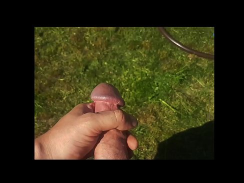 ❤️ Hot hottie gets her pink pussy fucked and cums with a squirt in a summer garden Sex video at en-us.nastypornpics-com.ru ❤